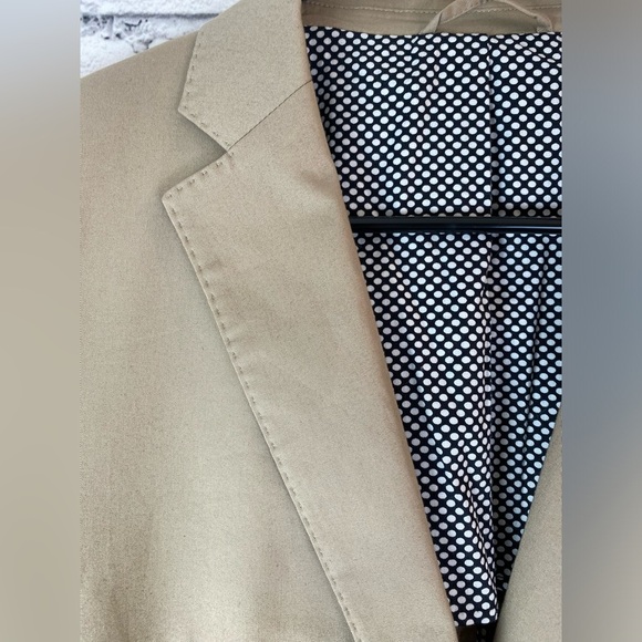 Michael Kors Tan Suit Jacket Sports Coat size 42 R Double Vented Customizable - Picture 3 of 11